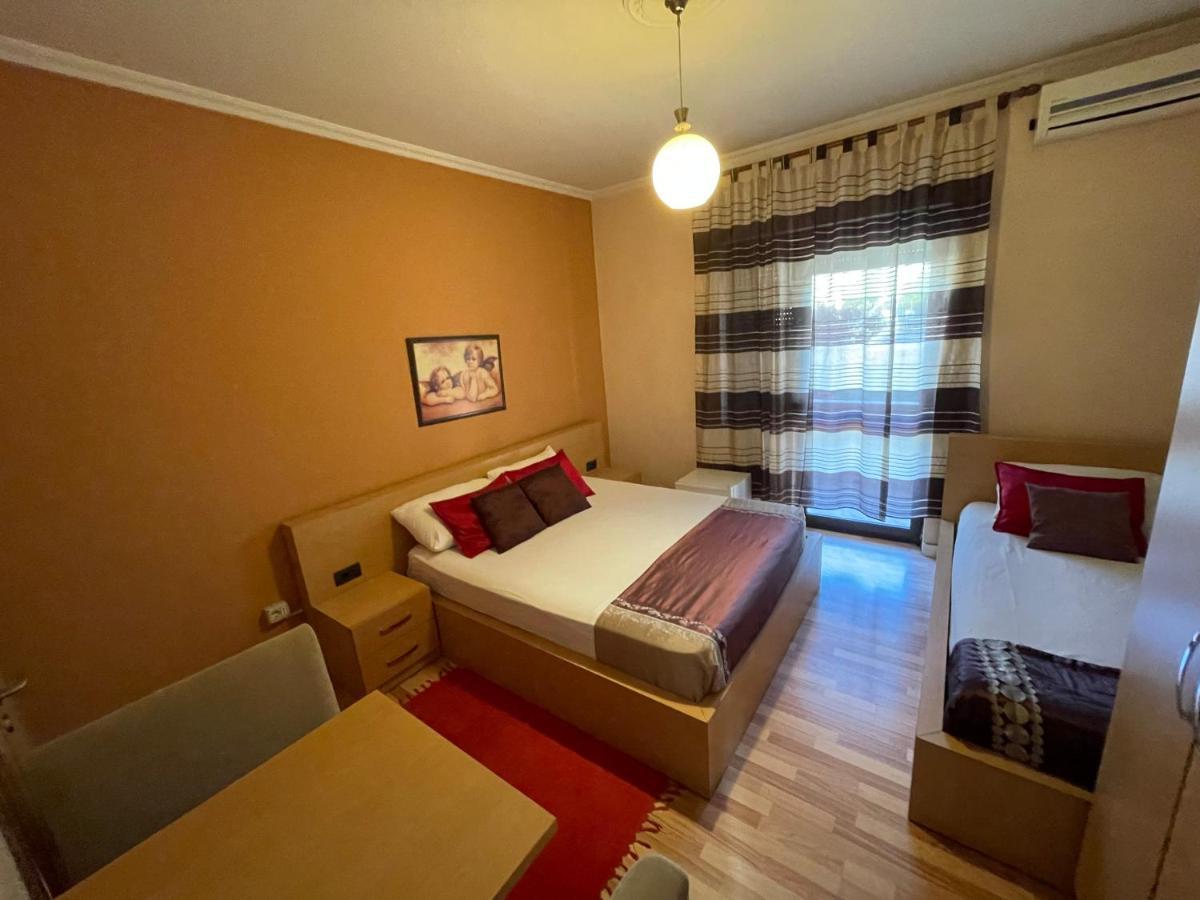 Algo Hotel Тирана Экстерьер фото